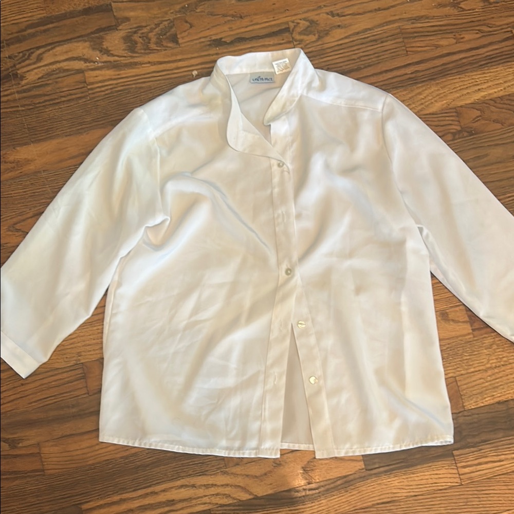 Anna White Button-Up Blouse